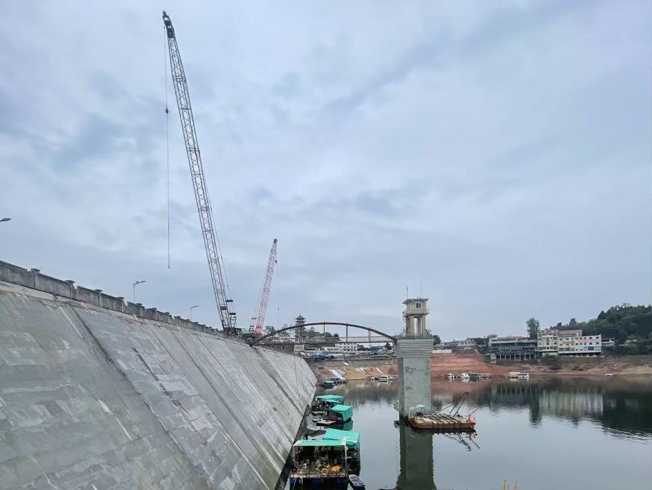 安巖物聯(lián)為四川省綿陽市三臺(tái)縣魯班水庫(kù)提供大壩安全監(jiān)測(cè)系統(tǒng)及配套服務(wù)